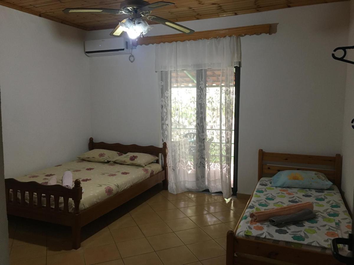 Romeo'S Guest House 2 Piqeras ภายนอก รูปภาพ